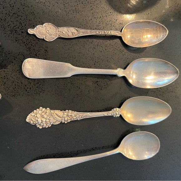 Huge Lot of Antique and Souvenir Sterling Silver Spoons - Picture 4 of 16